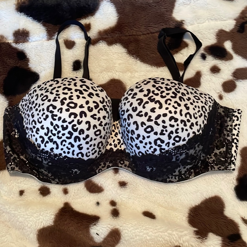 Victoria Secret leopard bra 38D